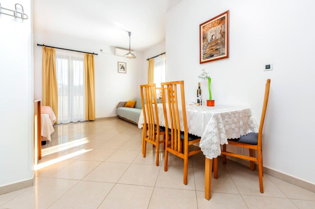 Villa Mara Rovinj Exterior foto